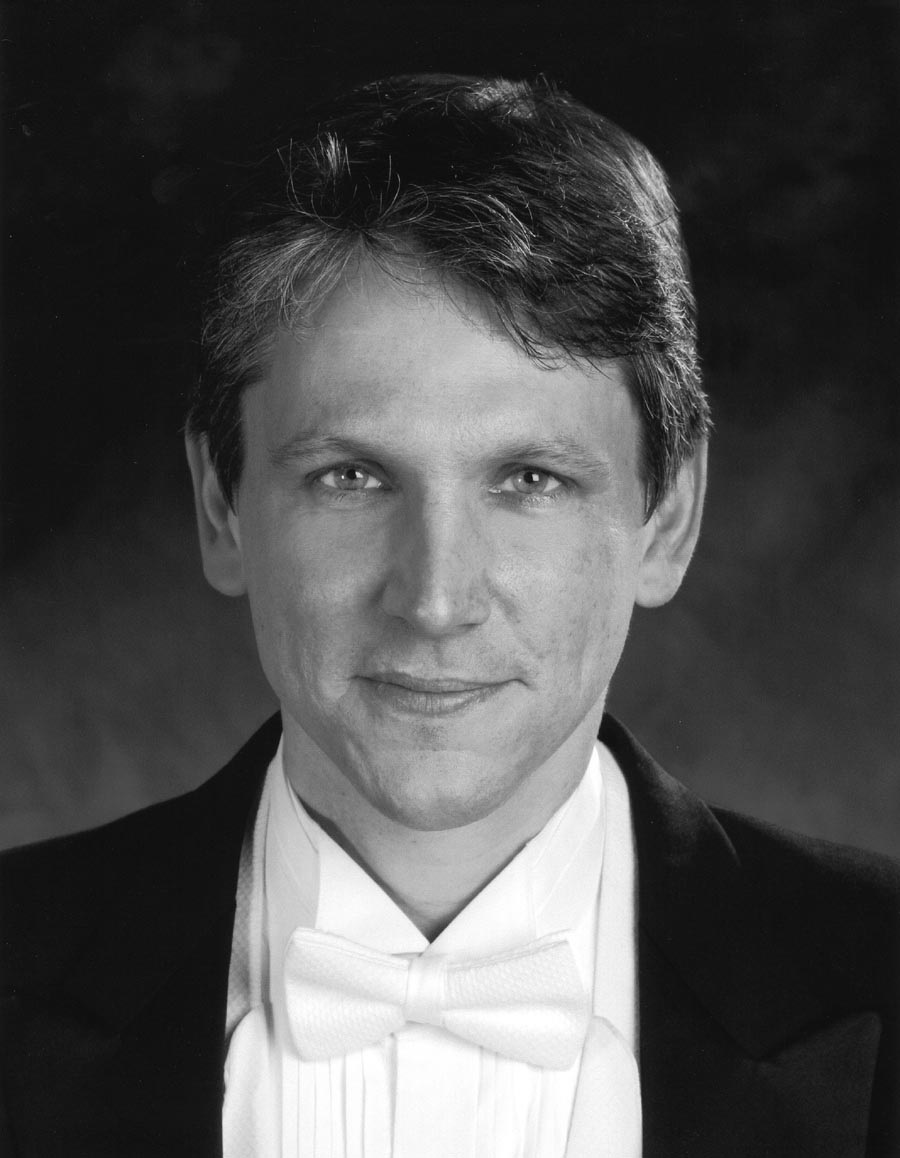 headshot of Wesley Baldwin